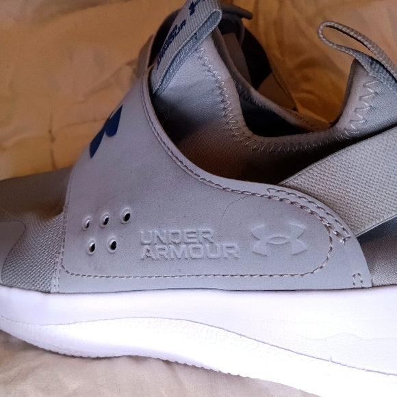 UNDER ARMOUR Mens UA Runplay Mod Gray White blue Running Shoe 12 sneakers tennis - Picture 5 of 8